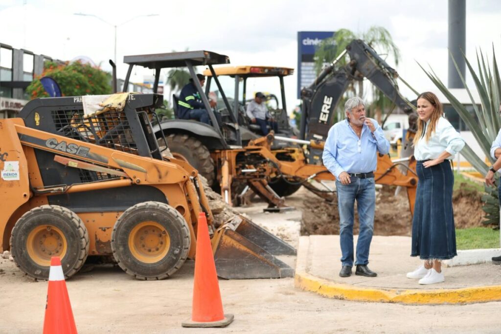 Cecilia Patrón recorrió colonias, dialogó con vecinos y dio seguimiento a las necesidades de infraestructura y servicios públicos de Mérida